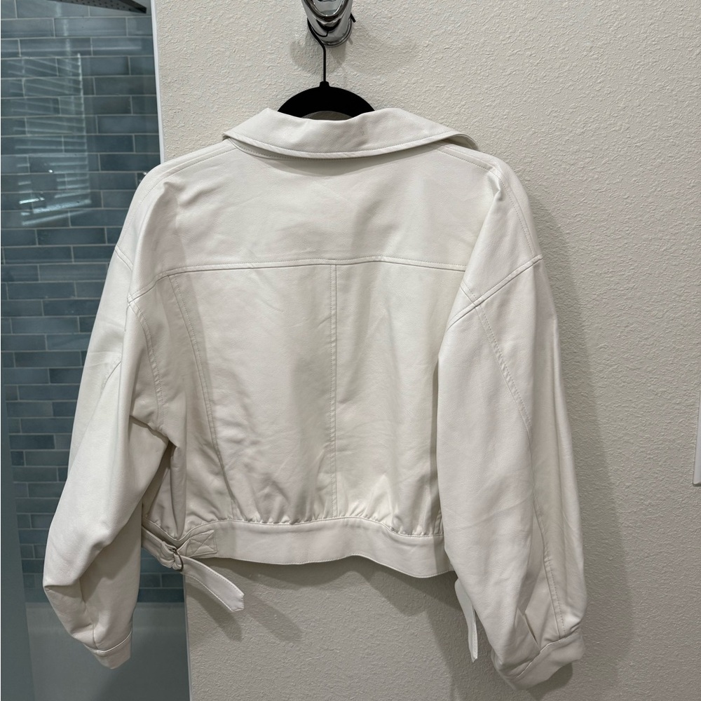 Sans Souci White Leather Jacket - Picture 2 of 2